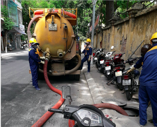 Tăng cường nạo vét, sửa chữa hệ thống thoát nước phục vụ các điểm thi tốt nghiệp THPT