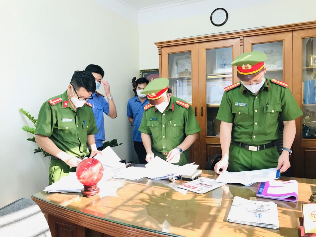 Hiệu trưởng và kế toán Trường Trung cấp nghề Giao thông vận tải Bắc Giang bị khởi tố