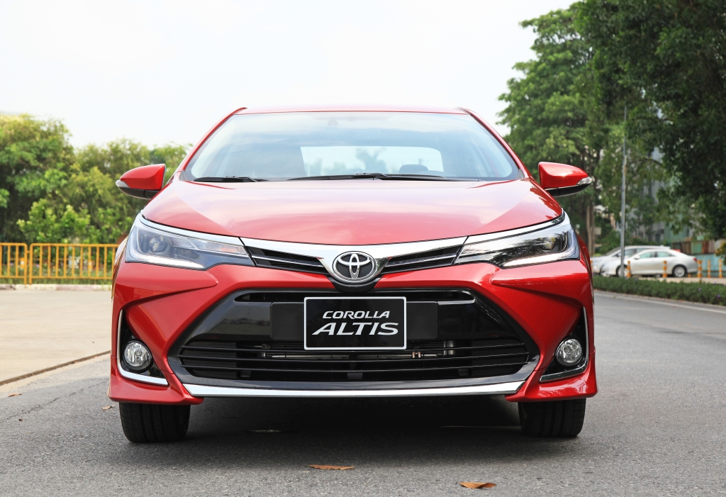 toyota corolla altis 2020 giam gia ban tang tien nghi