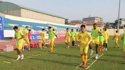 Tin tức bóng đá Việt Nam ngày 2/8: V-League nghỉ dài hạn, các CLB đồng loạt xả trại