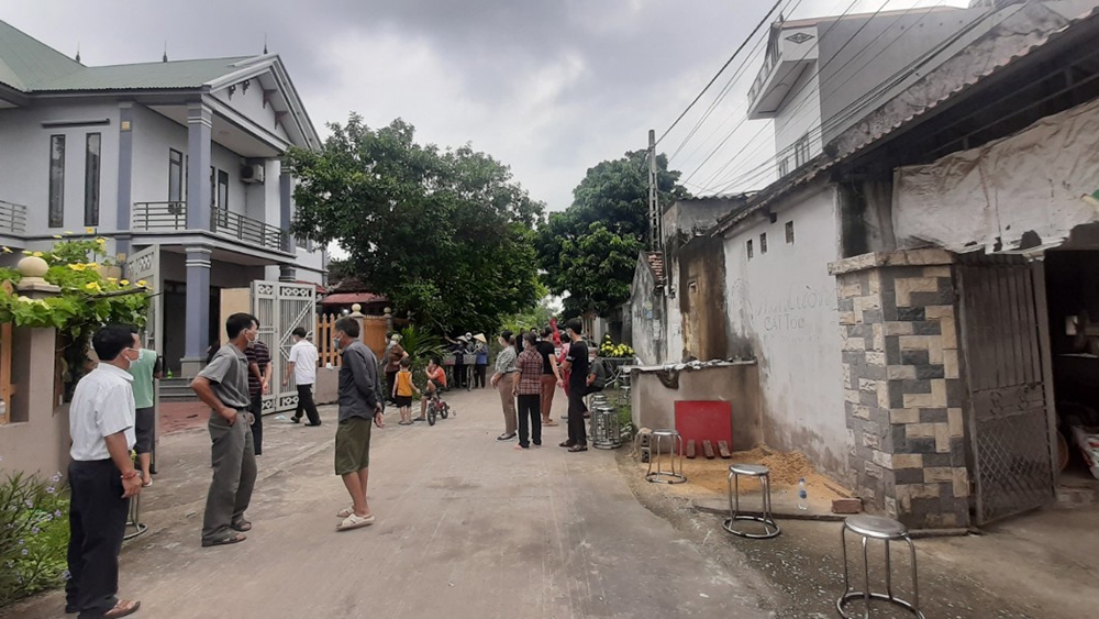 Lộ mặt hung thủ nửa đêm cầm dao chém chết hàng xóm ở Bắc Giang