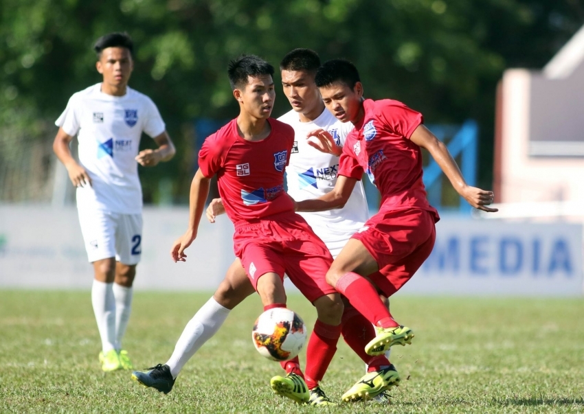 Tin tức bóng đá Việt Nam ngày 26/9: Sông Lam Nghệ An và Học viện NutiFood JMG vào chung kết U17 Quốc gia
