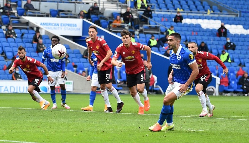 Manchester United giành chiến thắng kịch tính trước Brighton ở phút 100