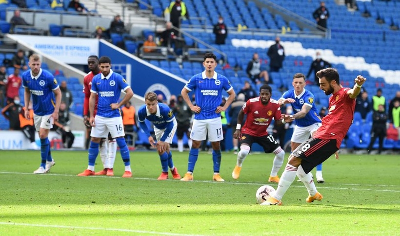 Manchester United giành chiến thắng kịch tính trước Brighton ở phút 100