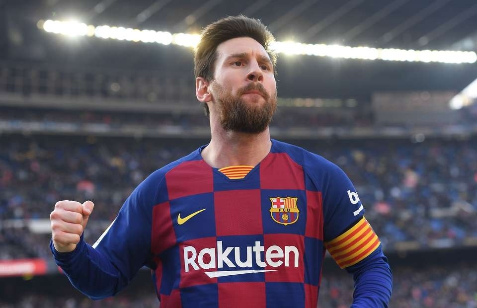 Lionel Messi gửi lời xin lỗi muộn màng đến Barcelona