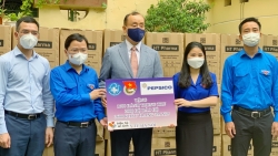 Thành đoàn Hà Nội đón nhận 1.500 chiếc bánh Trung thu và 100 túi thuốc điều trị F0