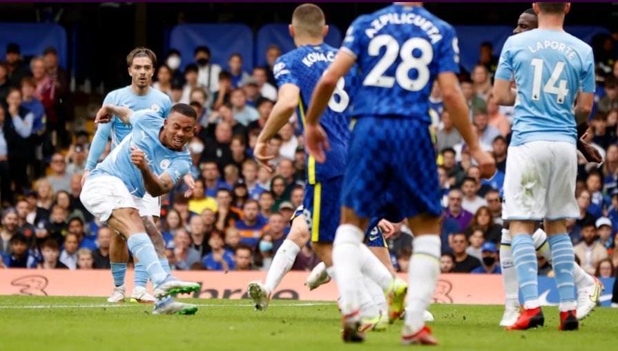 Manchester City “đòi nợ” thành công trước Chelsea