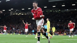 Ronaldo đóng vai người hùng giúp Manchester United lội ngược dòng ở phút 95