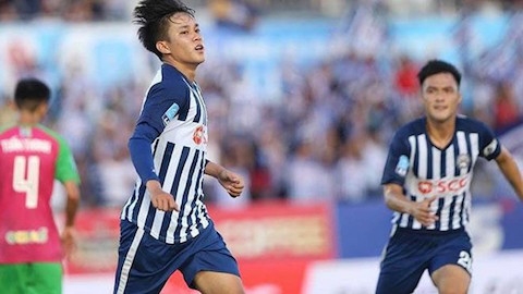 Tin tức bóng đá Việt Nam ngày 19/10: BTC V-League phát động quyên góp ủng hộ đồng bào bị lũ lụt ở miền Trung