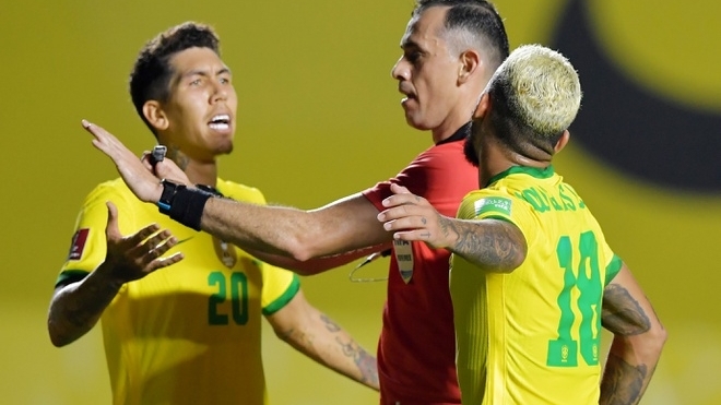 Nhọc nhằn vượt qua Venezuela, Brazil dẫn đầu vòng loại World Cup 2022