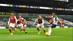 Song sát Son – Kane giúp Tottenham hạ gục Arsenal