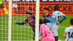 Barcelona bị cầm hòa trong ngày Messi cân bằng kỷ lục của Pele