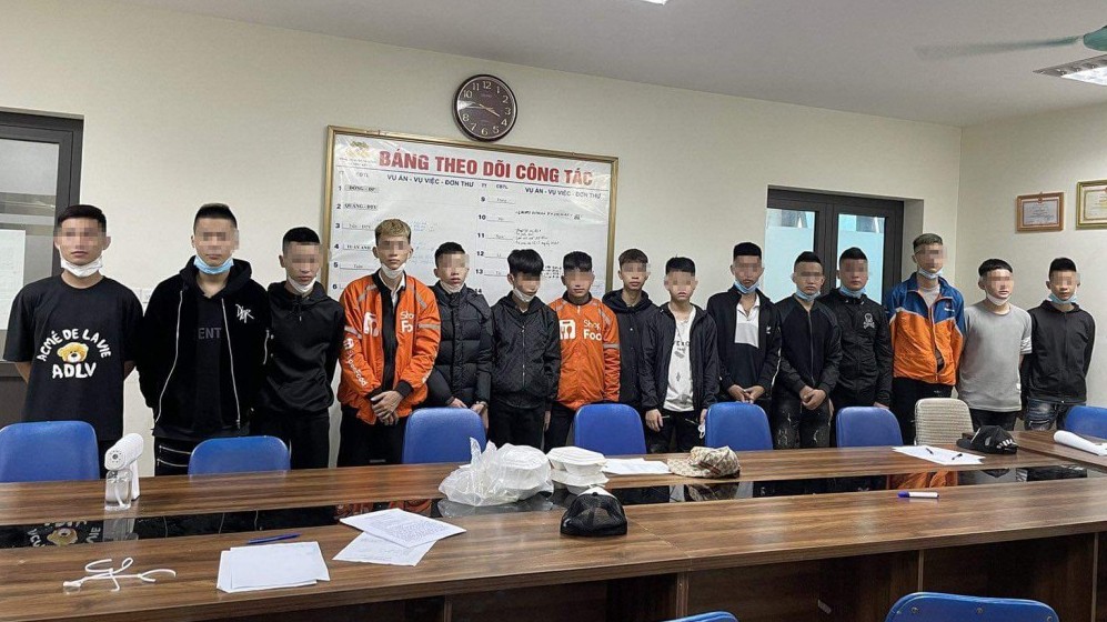 Hà Đông: Danh tính 18 thanh thiếu niên bị tạm giữ sau vụ hỗn chiến