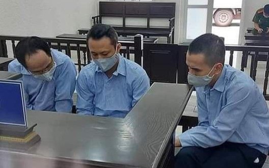 Y án 18 năm tù cho đối tượng làm giả giấy tờ xe sang để lừa đảo