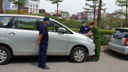 Ban chỉ đạo 197 phường Ngọc Khánh xử lý vi phạm trật tự đô thị sau phản ánh của báo Tuổi trẻ Thủ đô