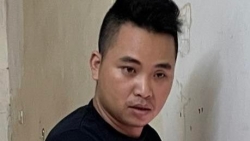 Long Biên (Hà Nội): Nhanh chóng bắt giữ đối tượng mang dao đi cướp giật