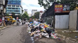 Nguyên nhân khiến rác lại "ngập" một số tuyến phố Hà Nội
