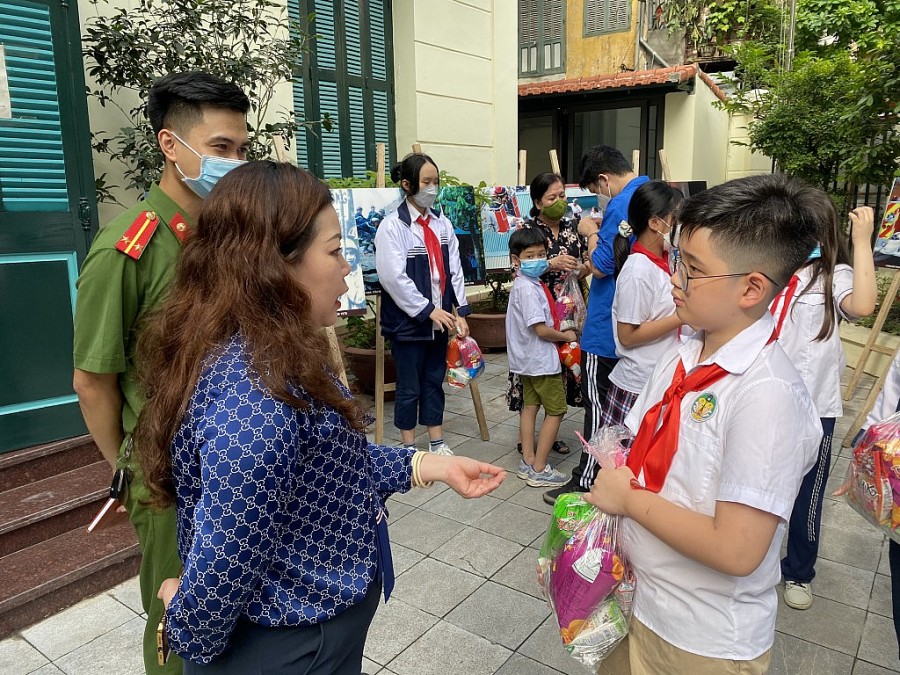 Quận Hoàn Kiếm (Hà Nội): Hơn 100 học sinh được hướng dẫn kỹ năng sống dịp hè