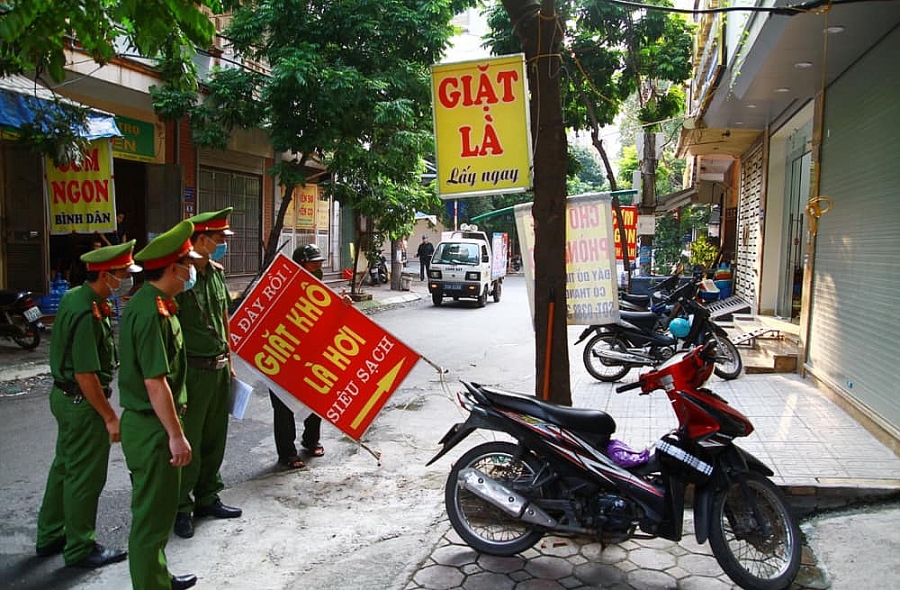 Đảm bảo trật tự khu vực vỉa hè, lòng đường trên địa bàn quận