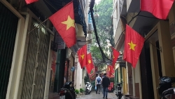 Hà Nội thông báo treo cờ Tổ quốc chào mừng các ngày lễ lớn