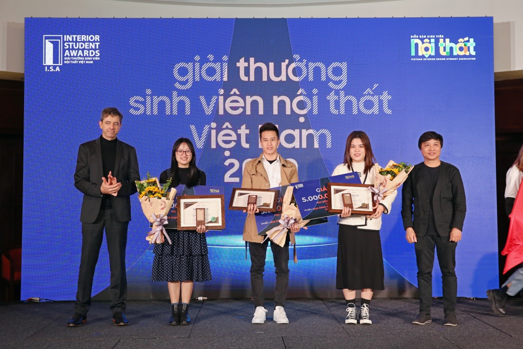 Ban tổ chức đã tiến hành công bố và trao giải thưởng Sinh viên nội thất Việt Nam ISA 2020 