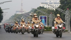 Cảnh sát giao thông Hà Nội ra quân đảm bảo an toàn giao thông sau Tết