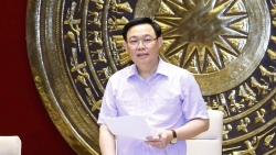 Chủ tịch Quốc hội Vương Đình Huệ: Siết chặt kỷ luật, kỷ cương trong công tác lập pháp