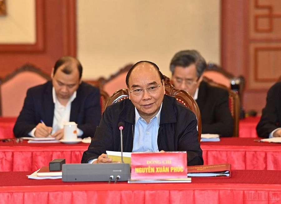  Chủ tịch nước Nguyễn Xuân Phúc phát biểu ý kiến tại buổi họp. (Ảnh: ĐĂNG KHOA)