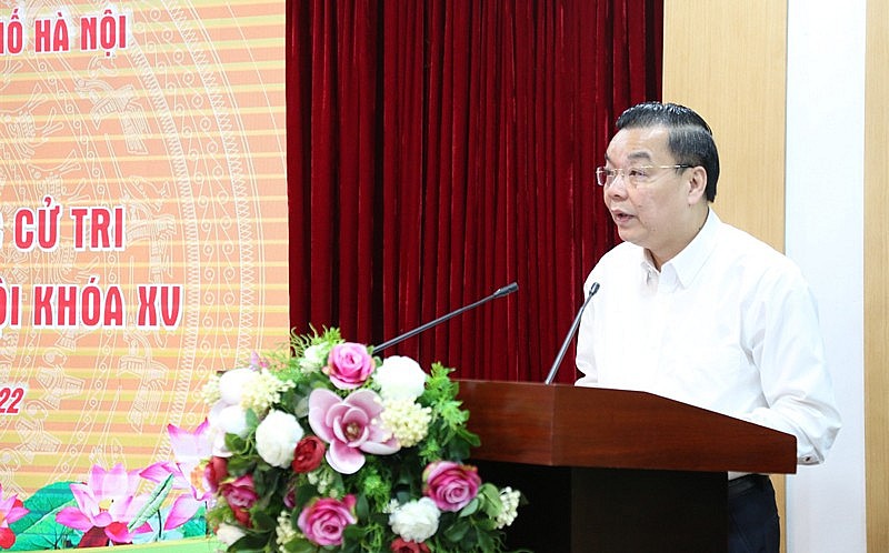 Chủ tịch UBND thành phố Hà Nội Chu Ngọc Anh phát biểu làm rõ một số ý kiến của các cử tri.
