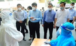 Bộ trưởng Bộ Y tế: "Hai mũi giáp công” chống dịch của Hà Nội được thực hiện rất đúng đắn