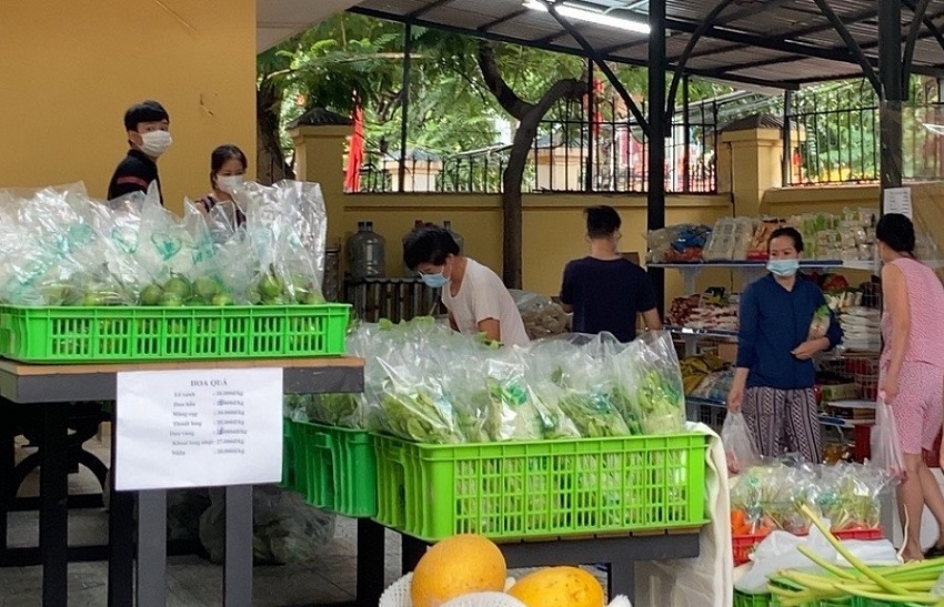 Một điểm bán hàng lưu động tại quận Hai Bà Trưng