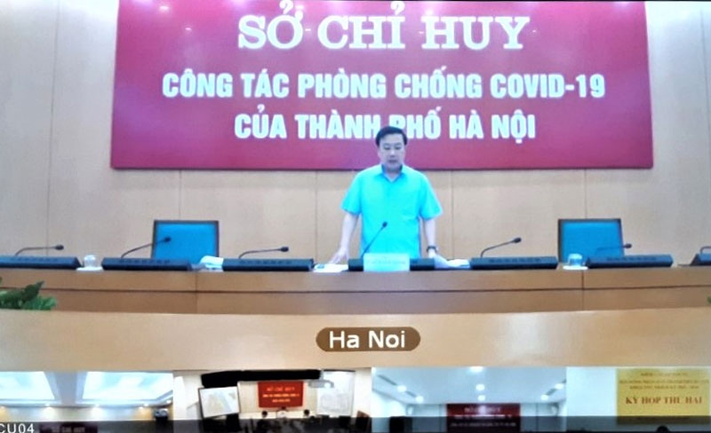 Phó Chủ tịch UBND thành phố Chử Xuân Dũng chủ trì họp giao ban.