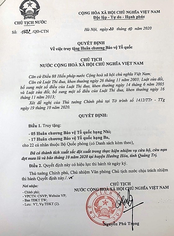 Tổng Bí thư, Chủ tịch nước Nguyễn Phú Trọng đã ký Quyết định truy tặng Huân chương Bảo vệ Tổ quốc cho 22 cán bộ, chiến sĩ Đoàn Kinh tế - Quốc phòng 337