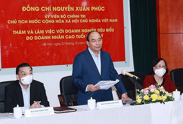 Chủ tịch nước Nguyễn Xuân Phúc phát biểu tại buổi làm việc  