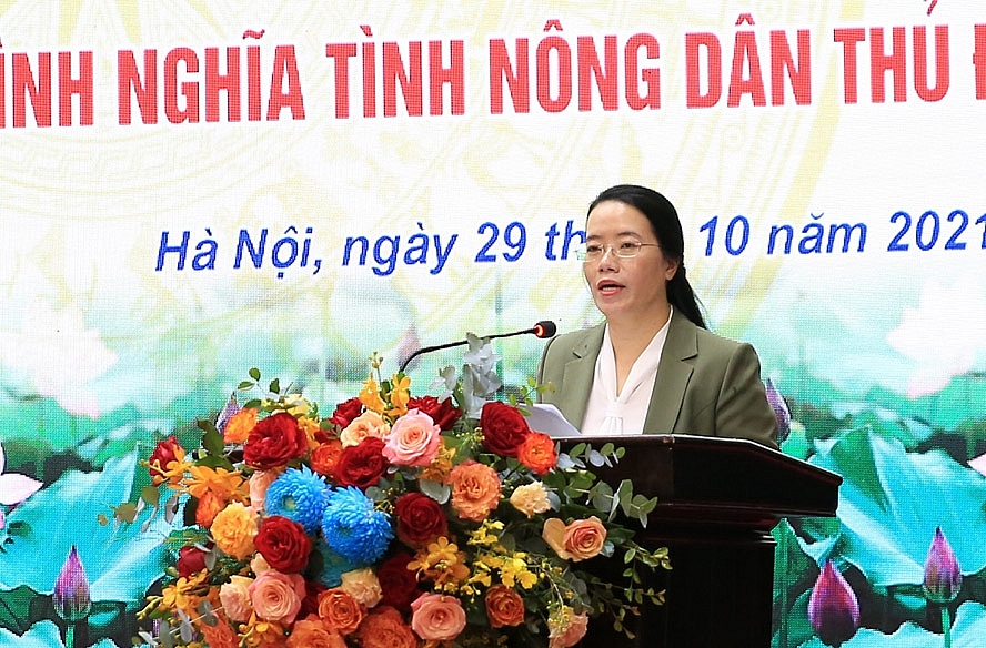 Chủ tịch Hội Nông dân thành phố Hà Nội Phạm Hải Hoa phát biểu tại hội nghị.
