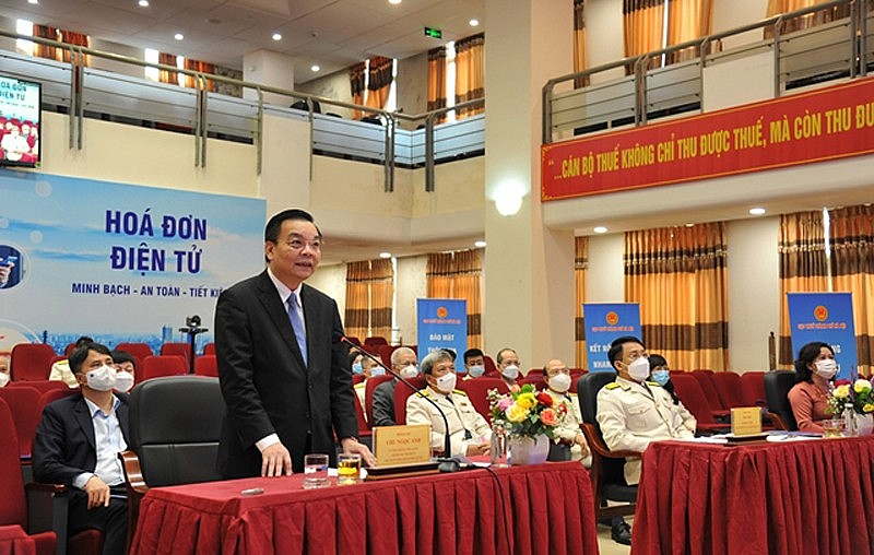 Chủ tịch UBND thành phố Chu Ngọc Anh phát biểu tại điểm cầu Cục Thuế Hà Nội.