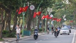 Hà Nội treo cờ Tổ quốc chào mừng Tết Dương lịch năm 2022
