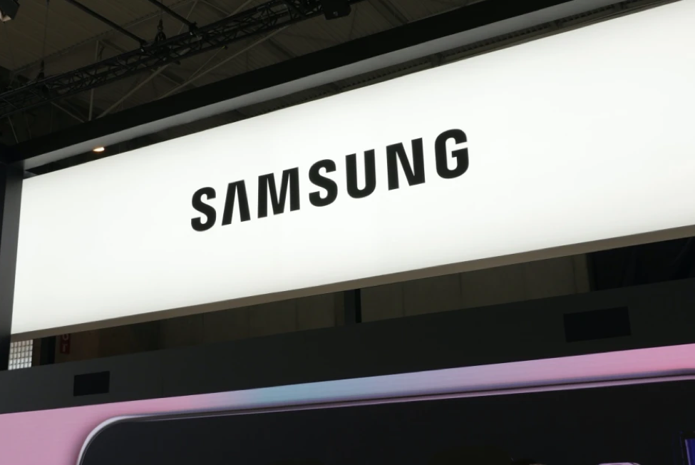 Samsung vẫn kiếm “bộn tiền” dù doanh số bán hàng 2020 không mấy cải thiện