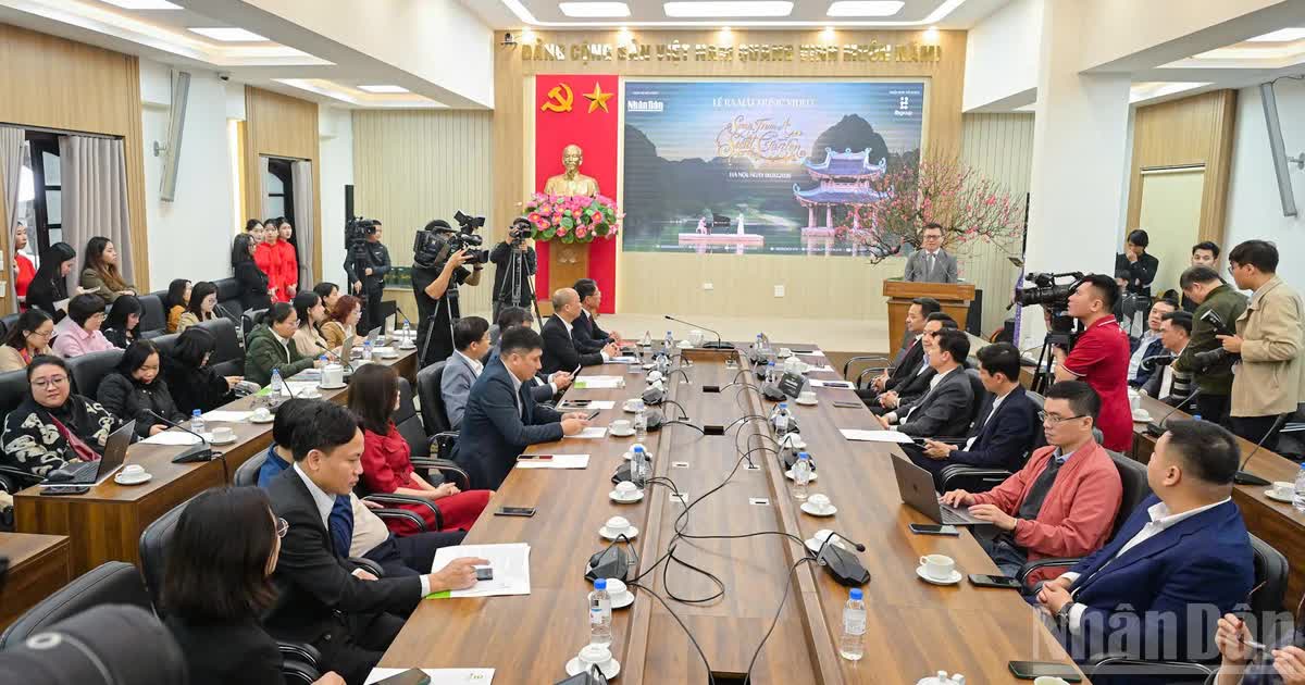 Lễ ra mắt MV “Song From A Secret Garden – Secret Garden in Vietnam”. (Ảnh: BẢO LONG)