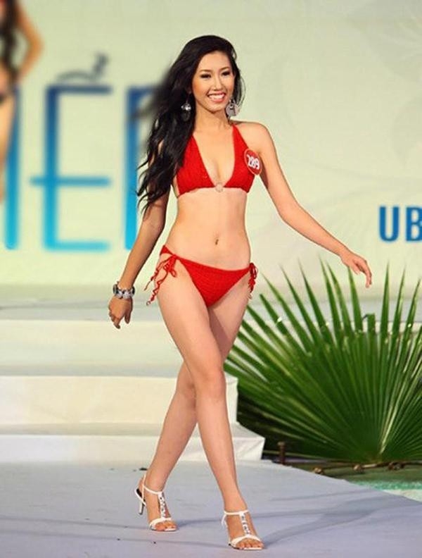 Với những kinh nghiệm có được từ hai cuộc thi trên, Thúy Ngân ghi danh tại cuộc thi Hoa hậu Việt Nam 2010. Ở thời điểm này, nhan sắc của cô được đánh giá là chín muồi và đang ở độ tỏa sáng rực rỡ nhất.