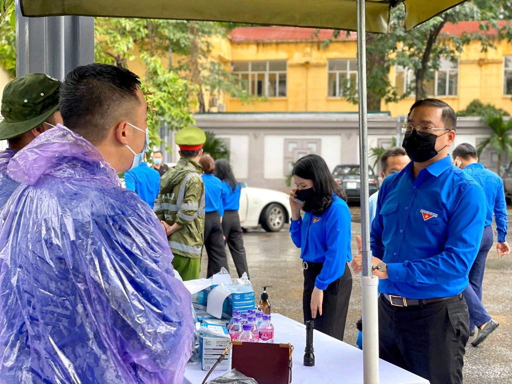 doan dai bieu tuoi tre thu do vieng nguyen tong bi thu le kha phieu