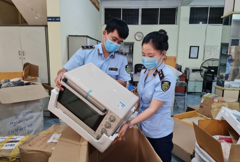 Chống buôn lậu, gian lận thương mại và hàng giả là trách nhiệm của toàn xã hội