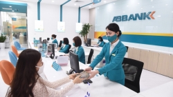 Khổ sở vì mua trái phiếu Tân Hoàng Minh do tin nhân viên ngân hàng: ABBank nói gì?