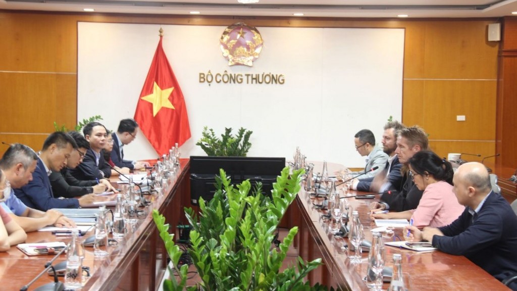 Tập đoàn LEGO muốn làm điện mặt trời cạnh nhà máy sản xuất đồ chơi ở Việt Nam