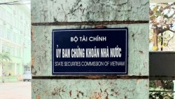 Lãnh đạo Bộ Tài chính thông tin về nhân sự tại Ủy ban Chứng khoán Nhà nước