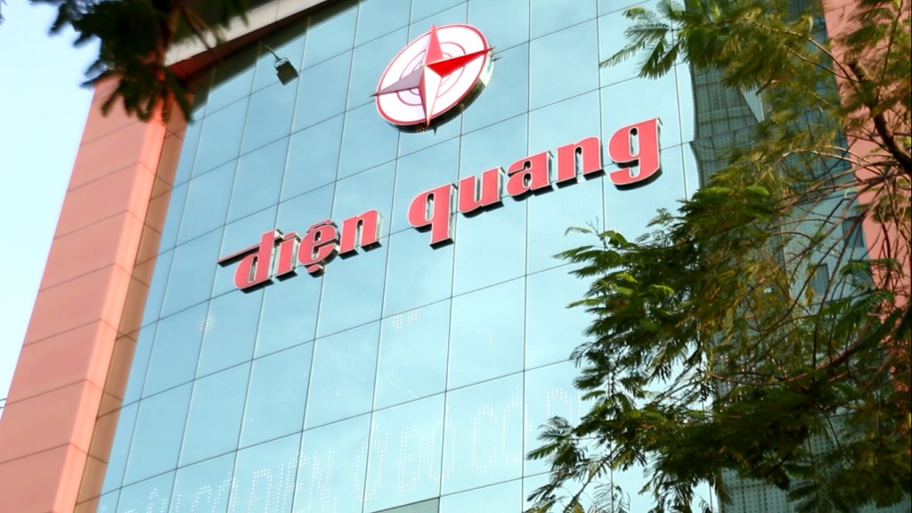 Công ty Bóng đèn Điện Quang xin rút kinh nghiệm vụ chôn chất thải gây ô nhiễm