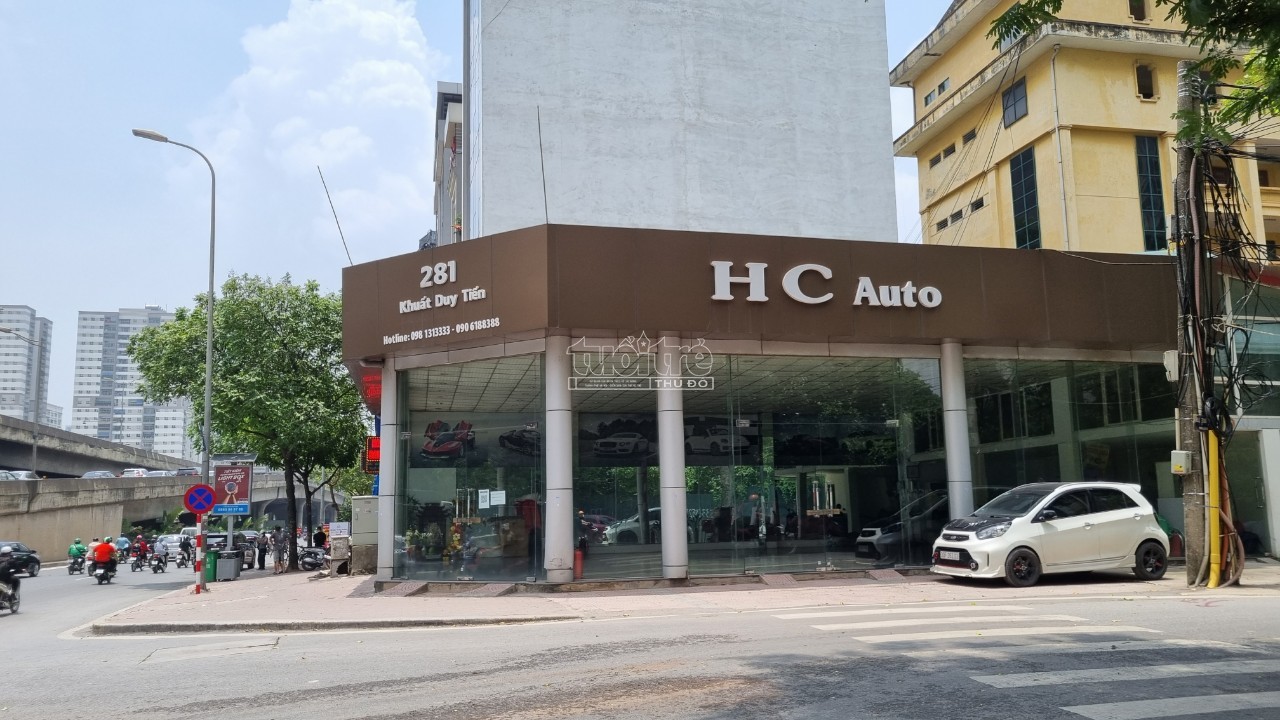 Bất thường bán siêu xe biếu tặng: Hé lộ về HC Auto, Sơn Tùng Auto, Sơn Tín Luxurycars