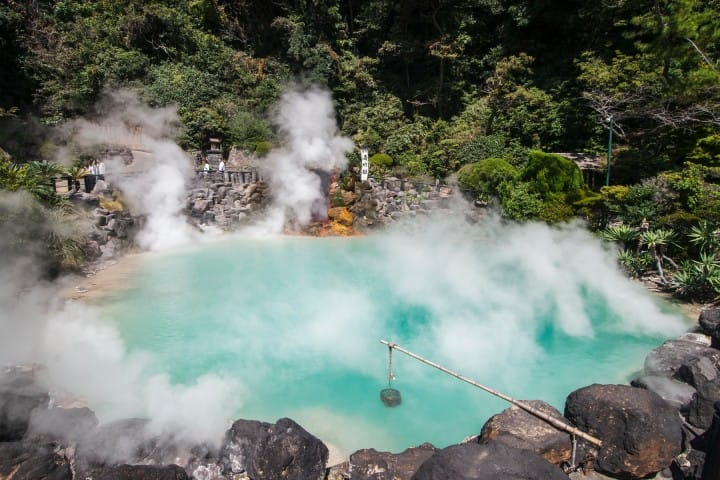 Vì sao văn hóa onsen trở thành biểu tượng của lối sống Nhật Bản?