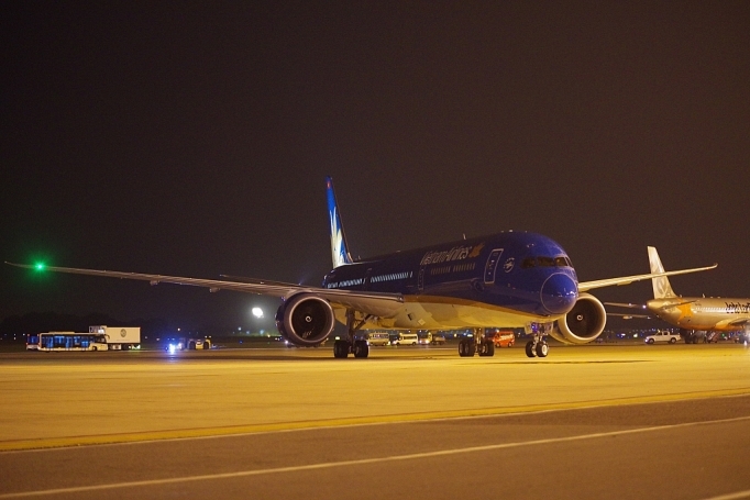 Cổ đông Nhật Bản “cho không” hơn 124 triệu quyền mua cổ phiếu Vietnam Airlines