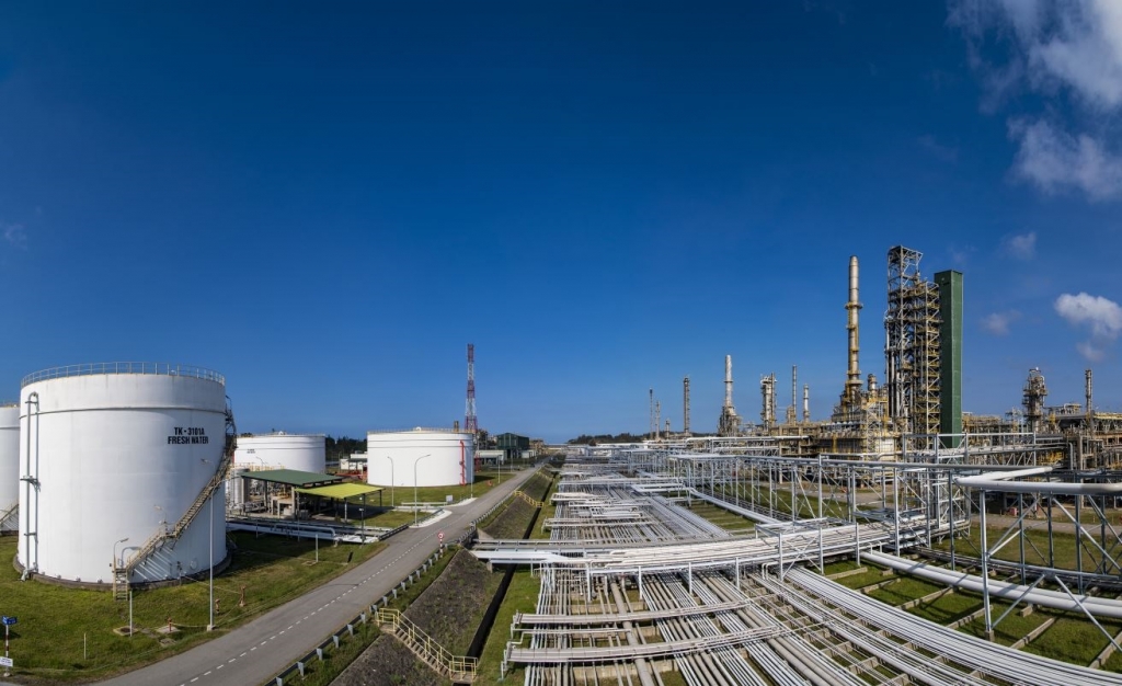 Nhà máy, doanh nghiệp kinh doanh xăng dầu cần “giải nguy”